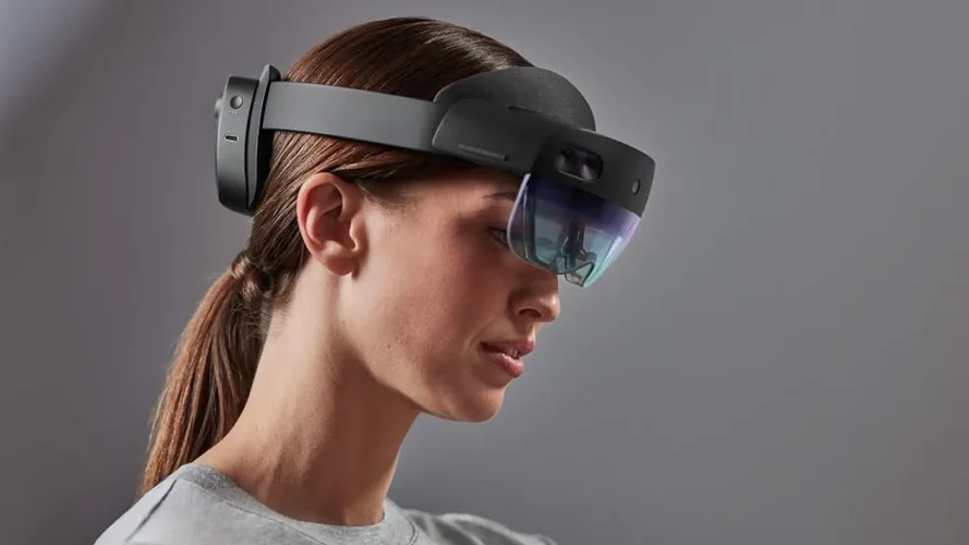 Microsoft Hololens 2