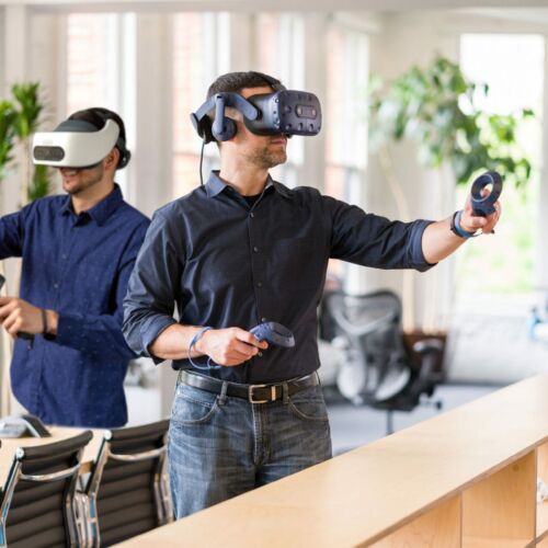 top B2B VR training agencies