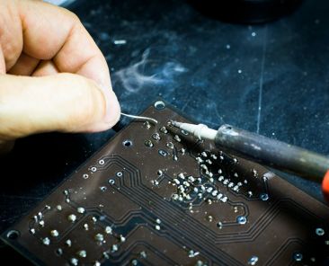 pexels-blaz-erzetic-2628105