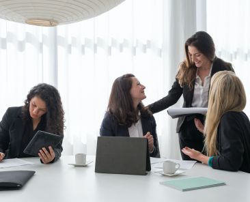 pexels-kampus-production-8171204