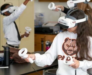 Roundtable Learning's collaboration with Lincoln Electric in pioneering virtual reality (VR) welding training has garnered attention in a recent feature on Crain's. Highlighting the innovative approach to engaging students in welding education, the article explores how VR technology is reshaping the future of manufacturing.  To delve into the full article and learn more about Roundtable Learning's partnership with Lincoln Electric, visit Crain's website.