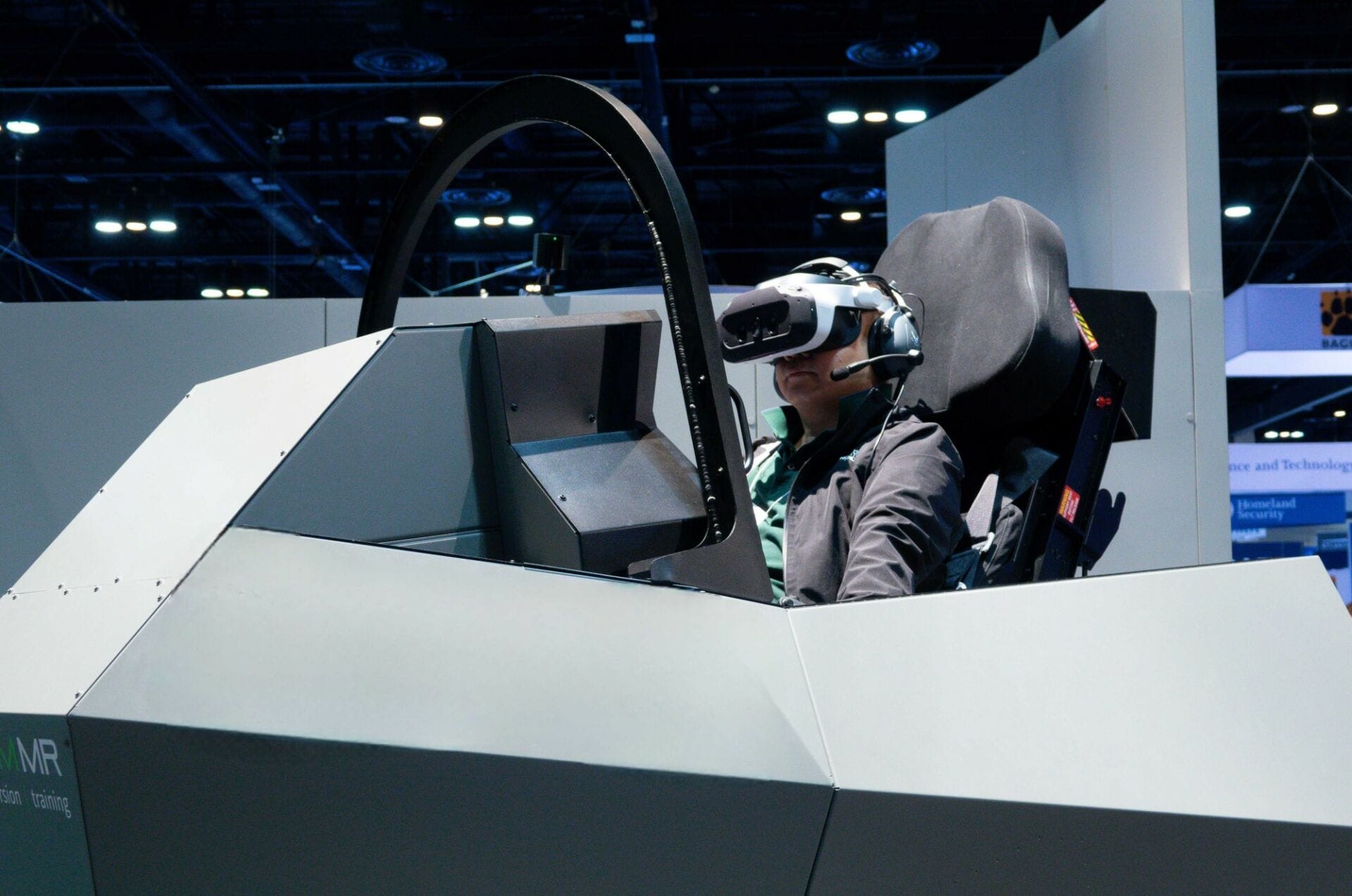 VR Training: 3 Easy Ways to Adopt VR at Your Organization (Comprehensive Guide)